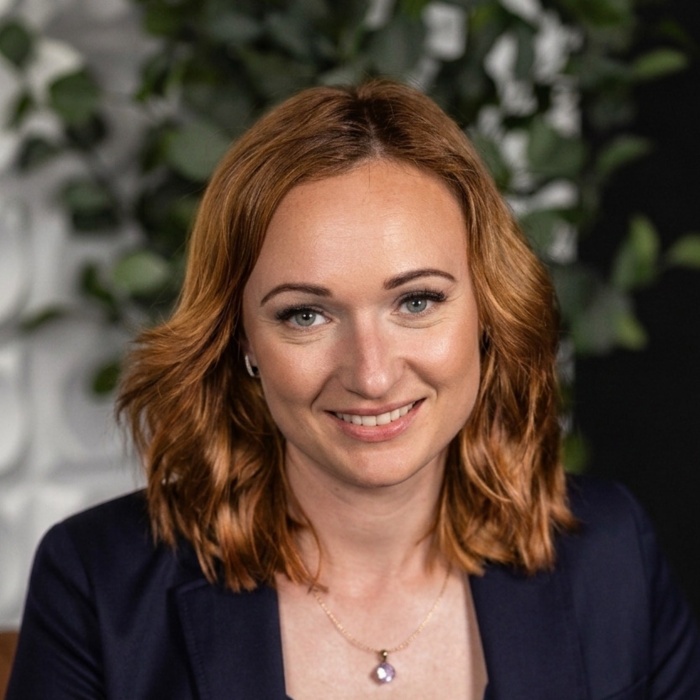 Joanna Procyszyn, Outperform Franchise